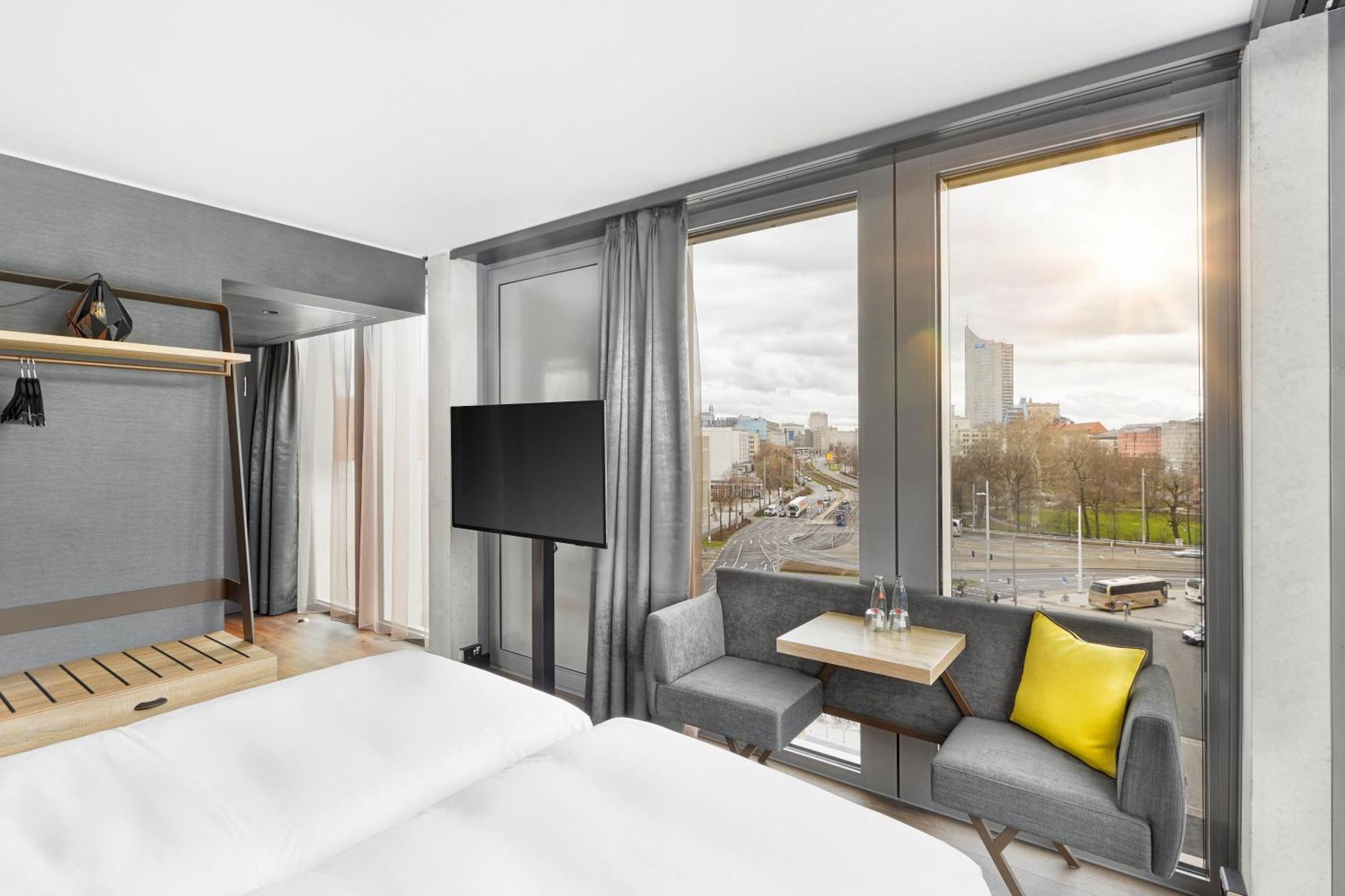 Double Room,1011856891:JPEG